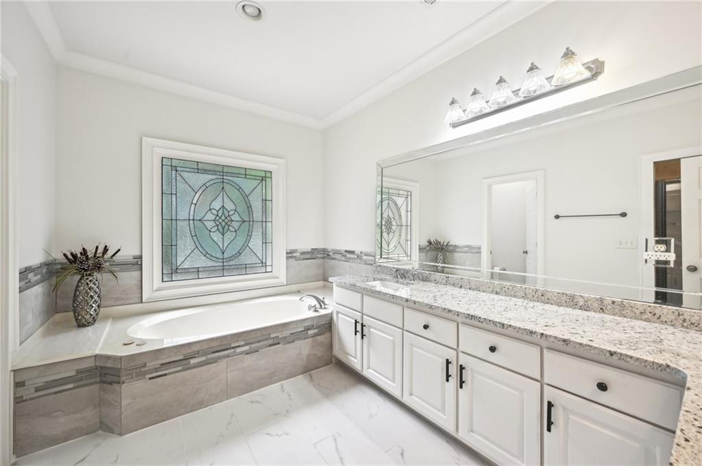 8250 Saint Marlo Fairway Drive, Duluth, Georgia image 37