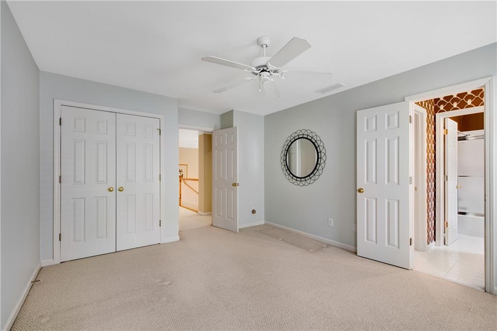 LAFAYETTE SQUARE - Residential