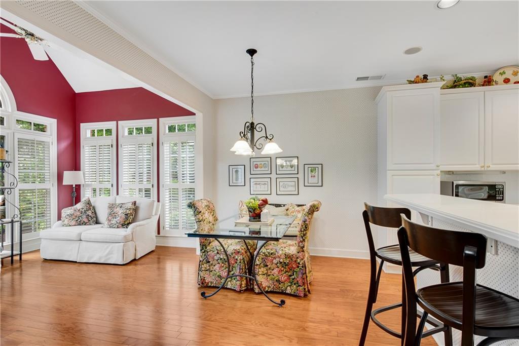 LAFAYETTE SQUARE - Residential