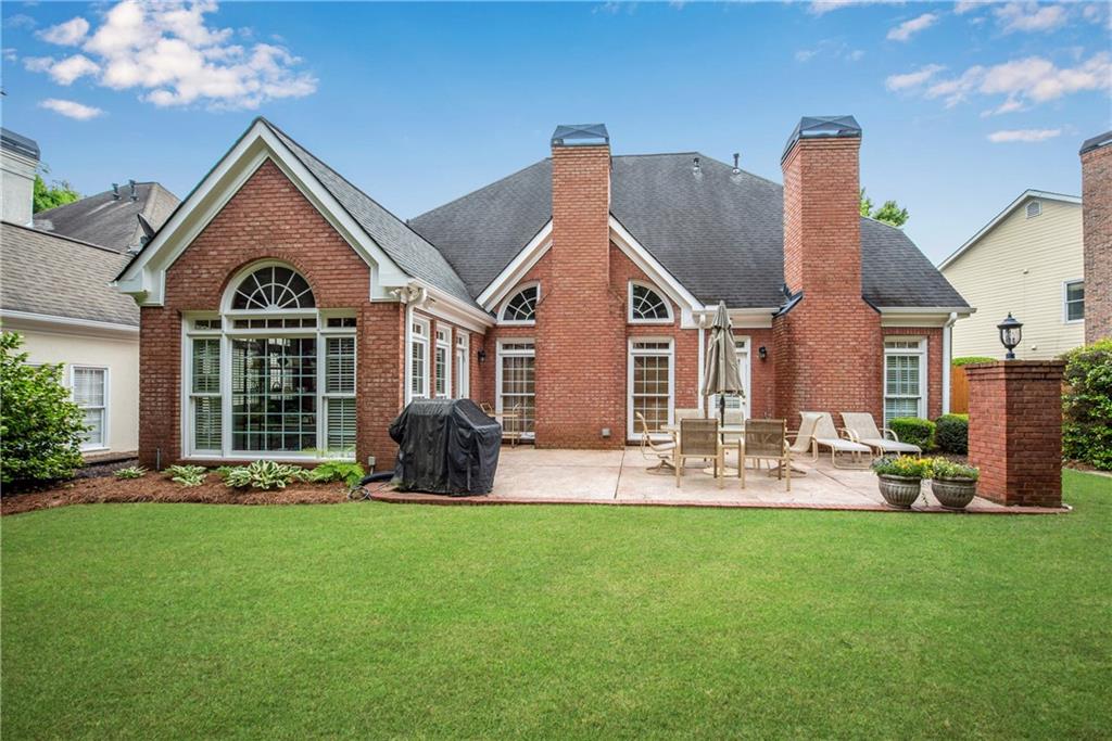 LAFAYETTE SQUARE - Residential