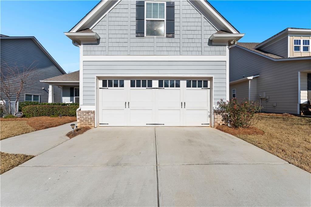 74 Champions Crossing