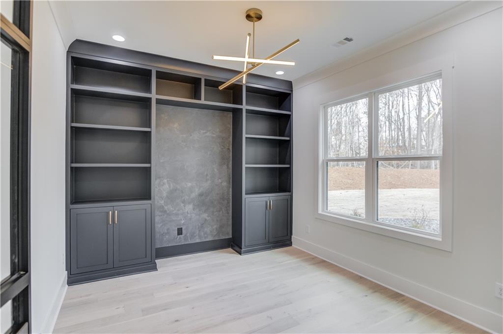 1453 Dee Kennedy Road