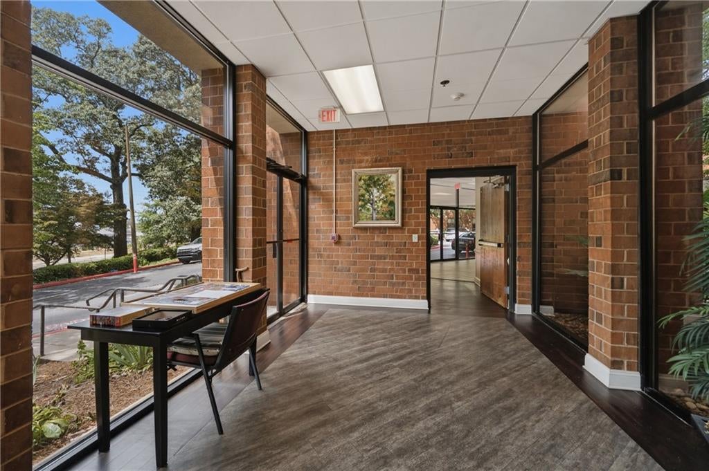 300 Johnson Ferry Road A713