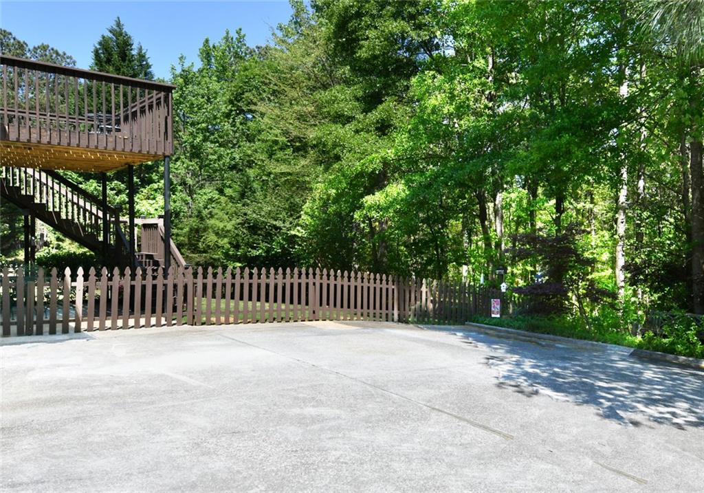 795 Sunset Ridge Lane SE