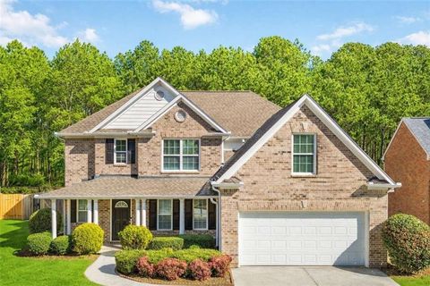 Homes For Sale - 1670 Cooper Lakes Drive<br/> Grayson, GA 30017