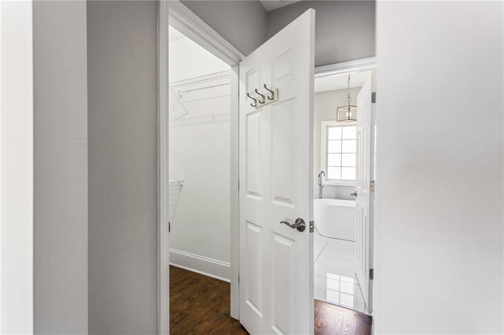 525 James Lee Drive, Suwanee, Georgia image 40