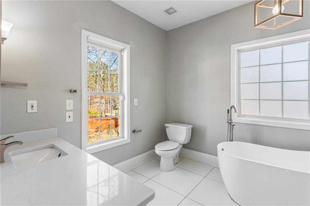 525 James Lee Drive, Suwanee, Georgia image 47