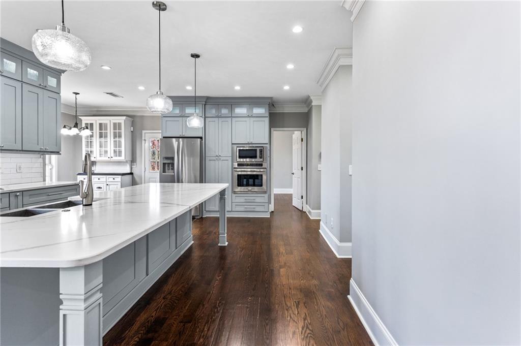 525 James Lee Drive, Suwanee, Georgia image 17