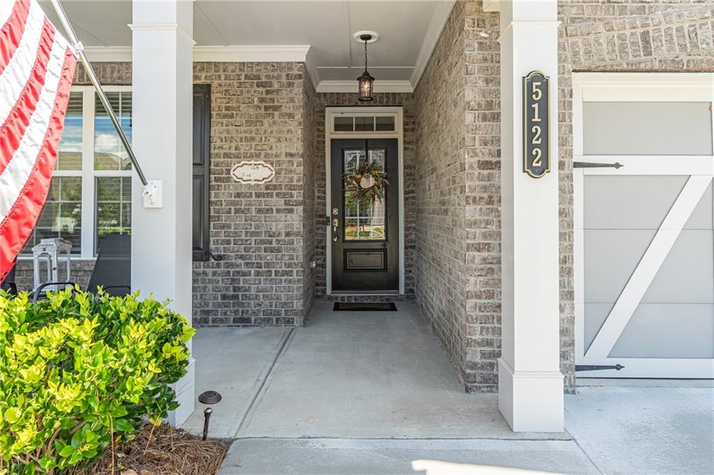 5122 Watchmans Cove