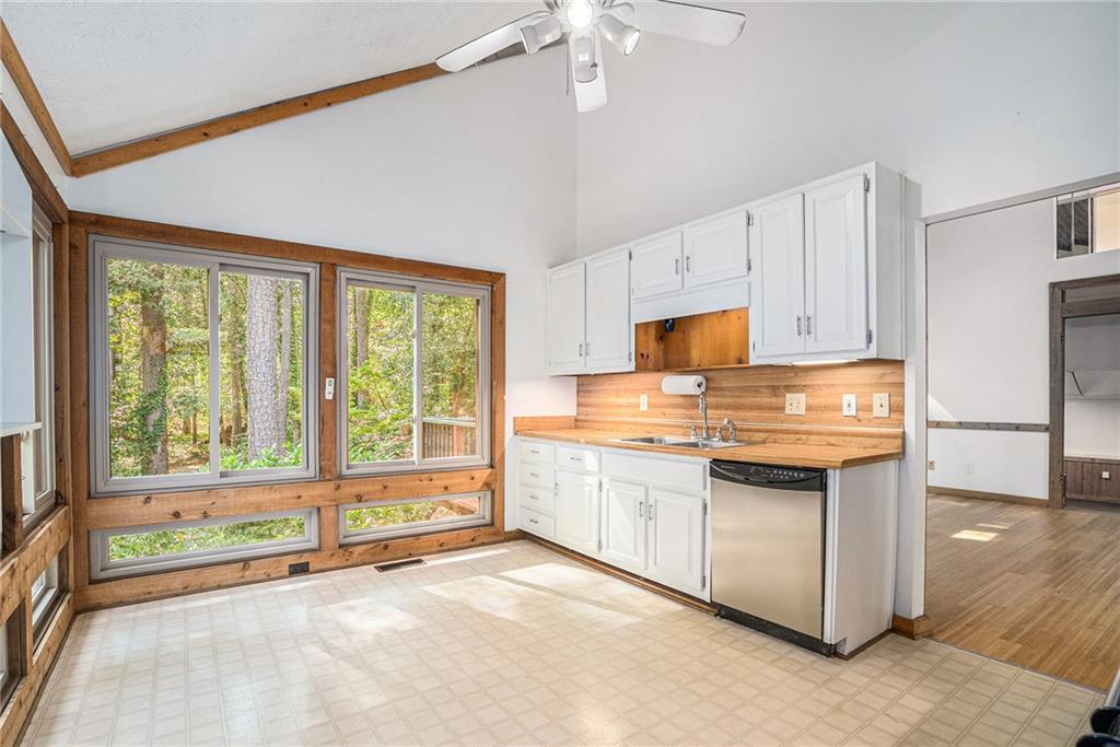 Kings Crossing II - Residential