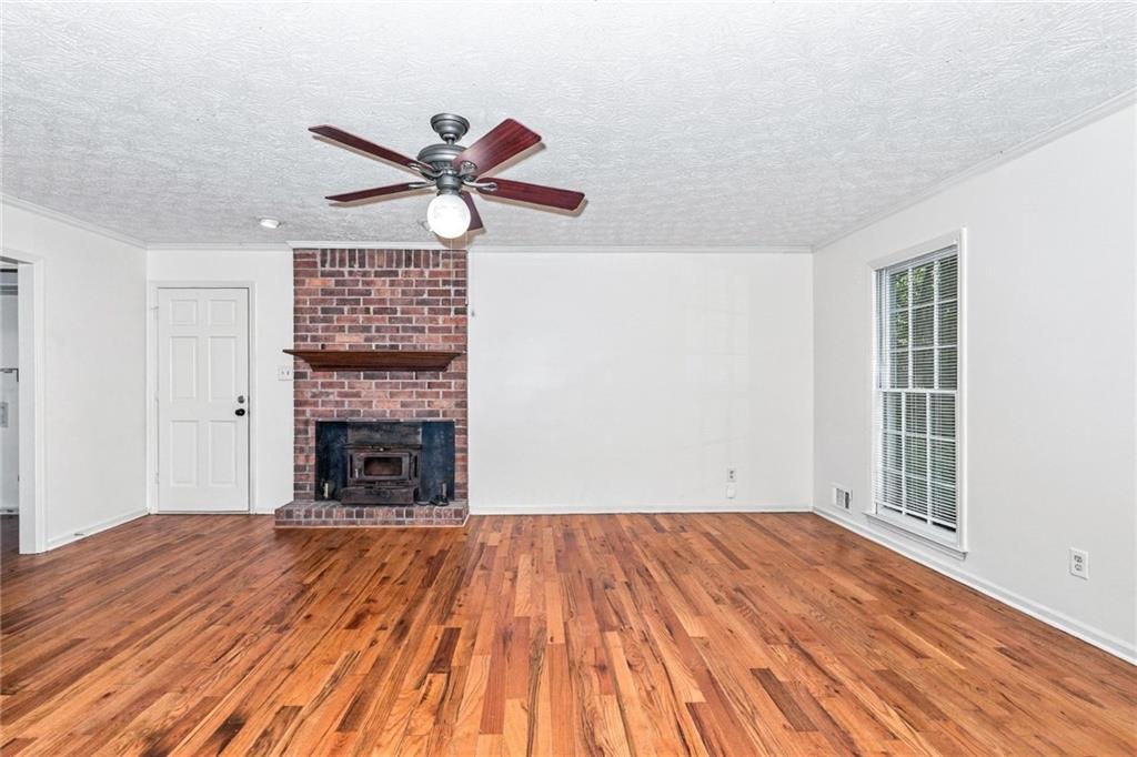 594 Banks Road