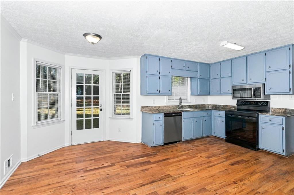 594 Banks Road