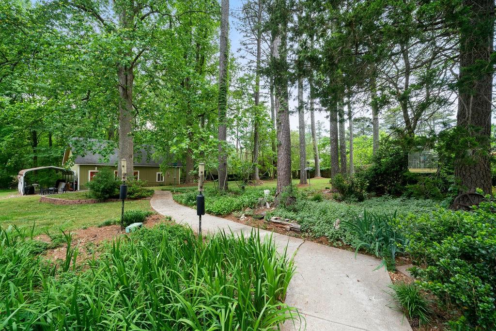 5839 Darry Circle, Norcross, Georgia image 28