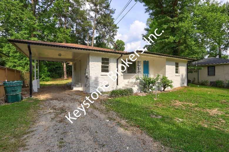 3 Bedroom, 2 Bath Rental in Macon. Hurry, this will go fast!