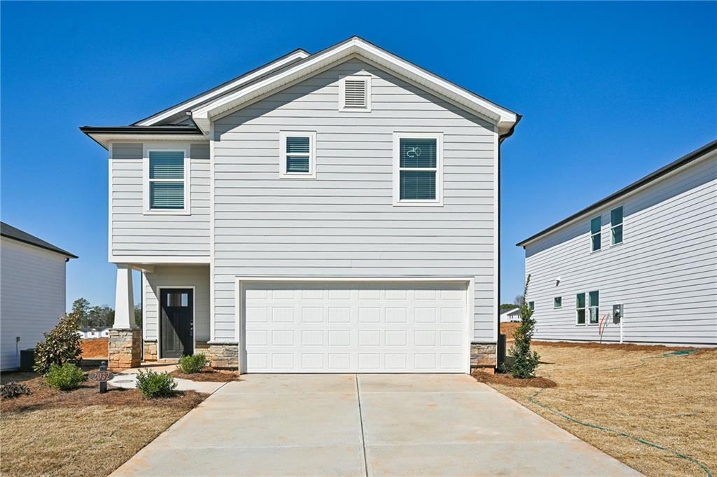 2032 Avalon Ridge