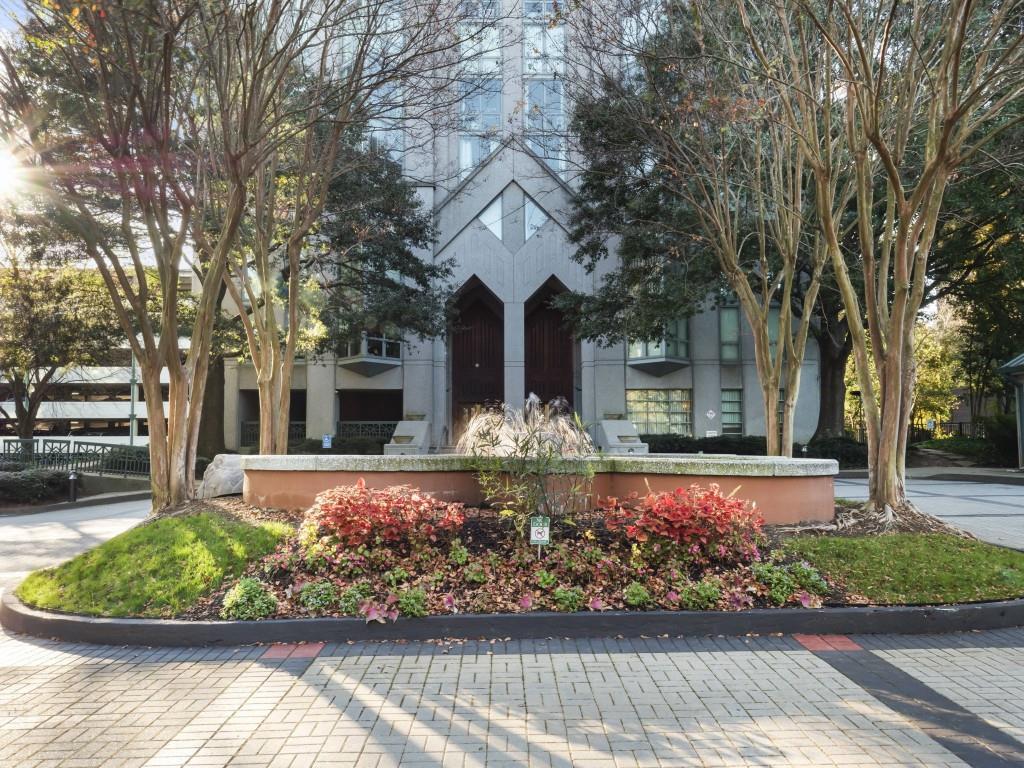2870 Pharr Court South NW 1405