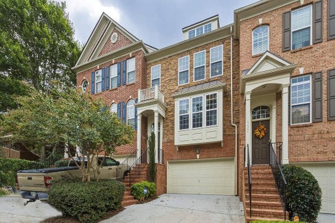Townhouse For Sale - 4624 Wehunt Commons Drive #9<br/> Smyrna, GA 30082