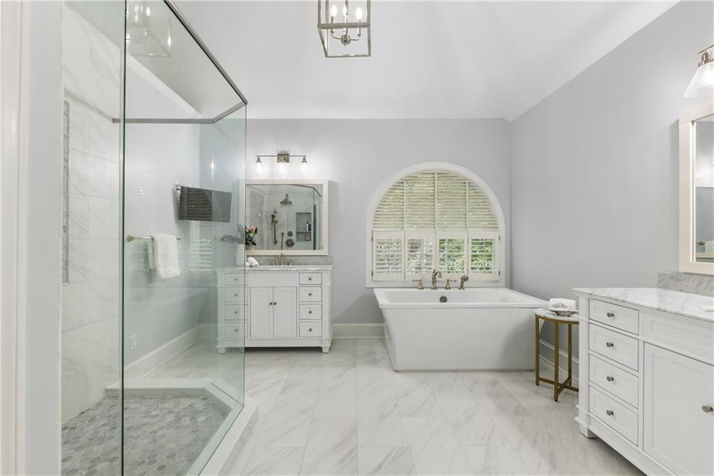 1055 Creek Ridge Pointe