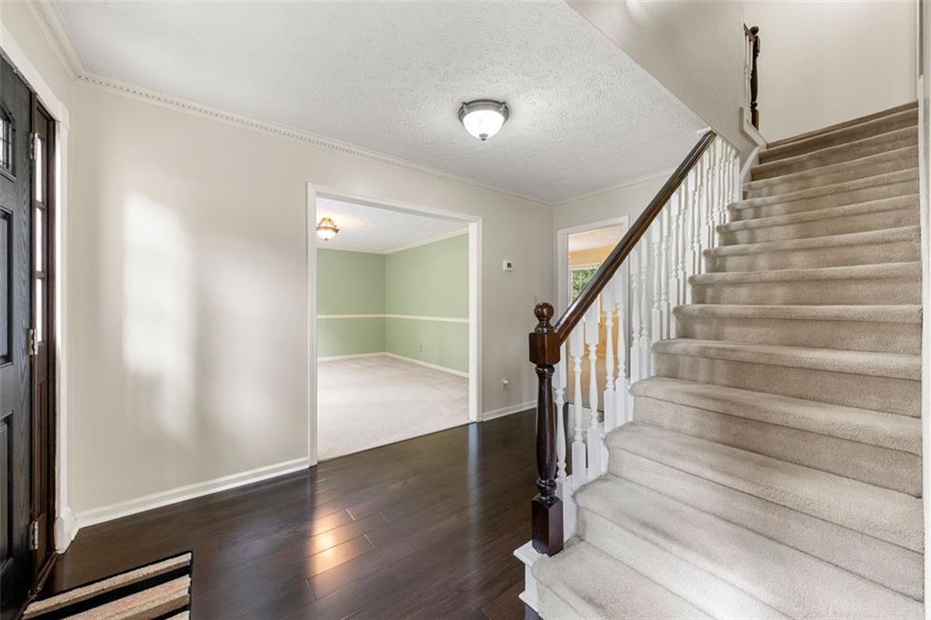 6553 PARKSIDE Way