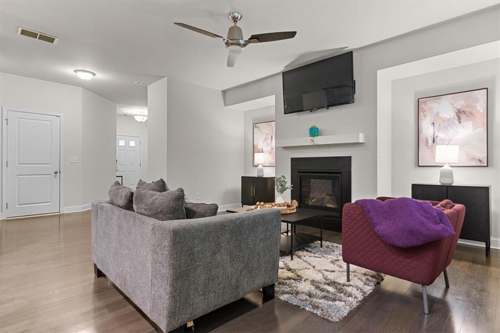 881 Whittington Parkway