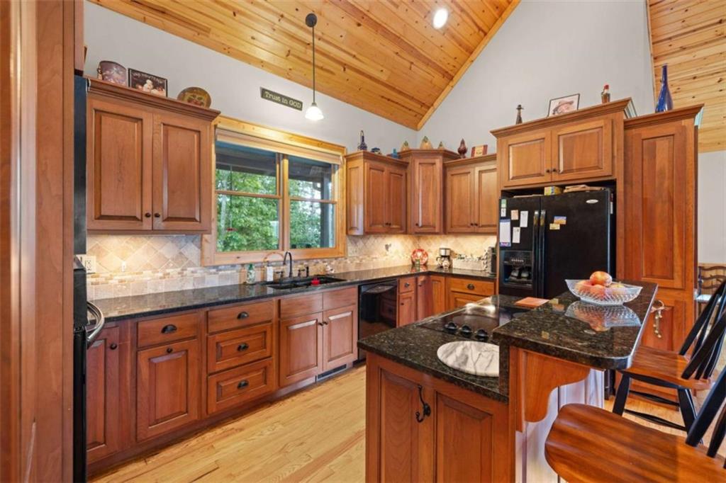 401 Starmont Trail, Clarkesville, Georgia image 10