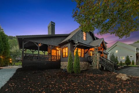 A home in Blue Ridge