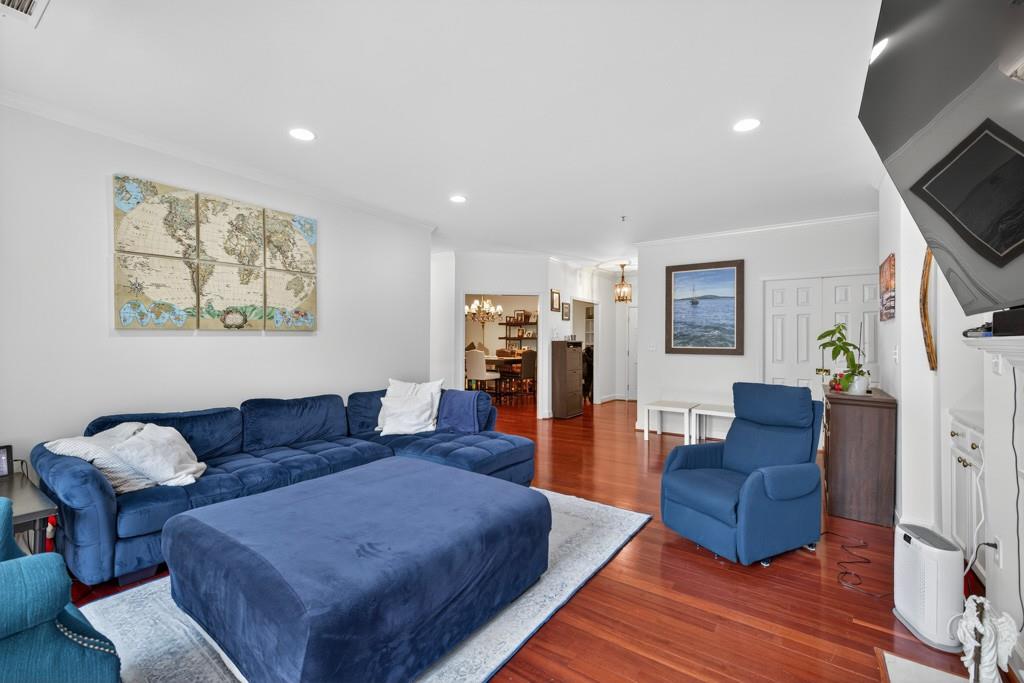 2865 Lenox Road NE 207