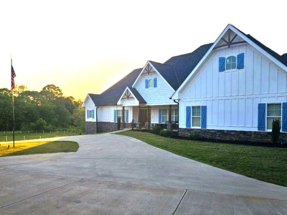433 Clover Drive