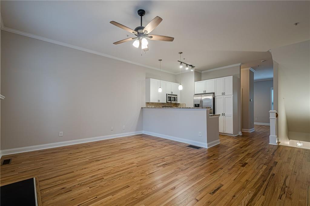 1949 Sterling Oaks Circle NE 13