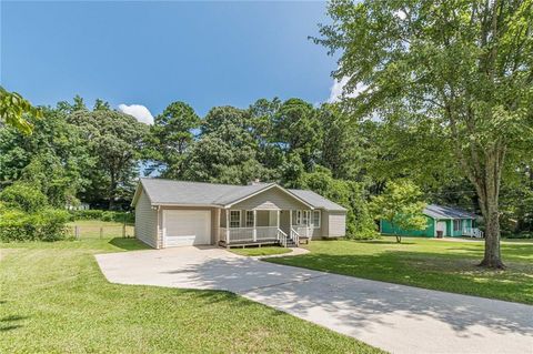 A home in Douglasville