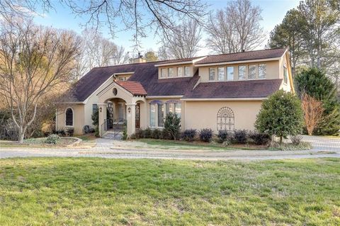 Homes For Sale - 4474 Cove Island Drive<br/> Marietta, GA 30067