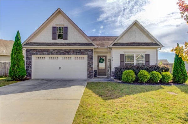 918 BLIND BROOK CIR, HOSCHTON, GA 30548 - Image b8caf1afd7218b0b4e438f9ea89ba650/2461461567