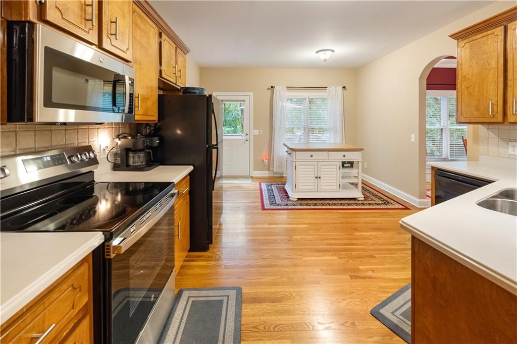 845 Darby Road