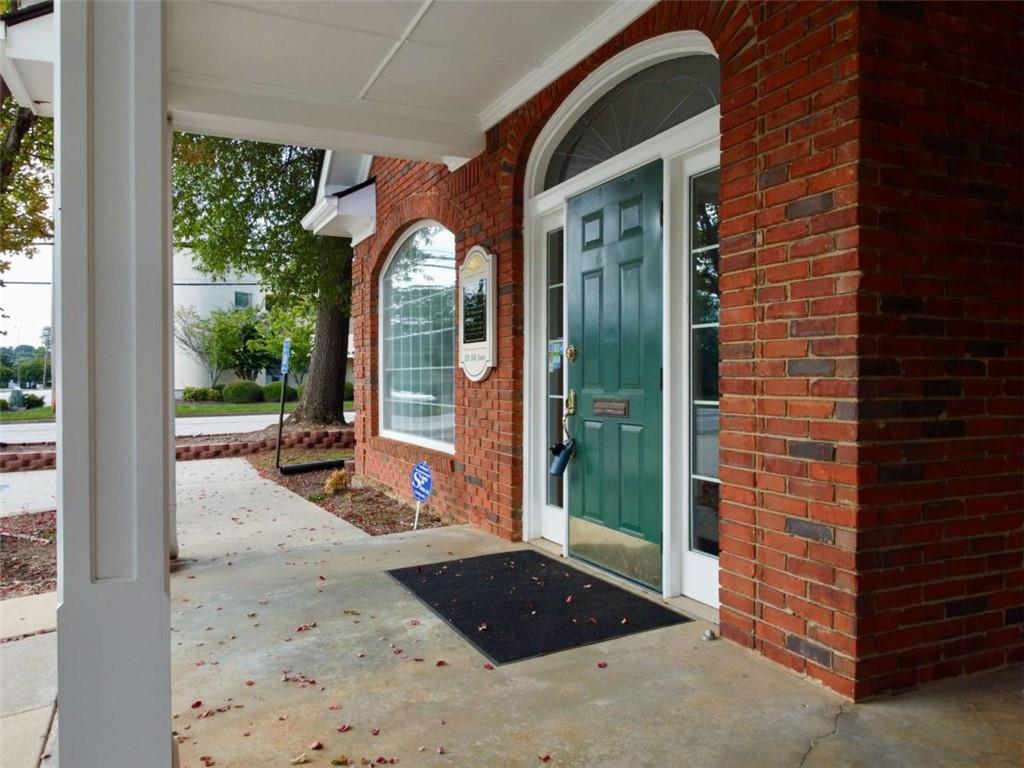 3218 Mill Street