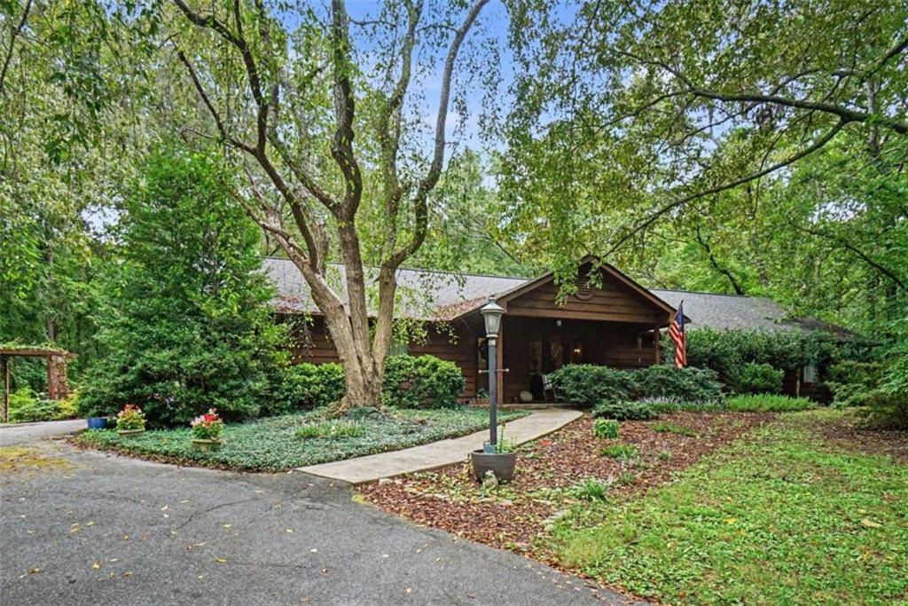 25 Woodall Rd Se
