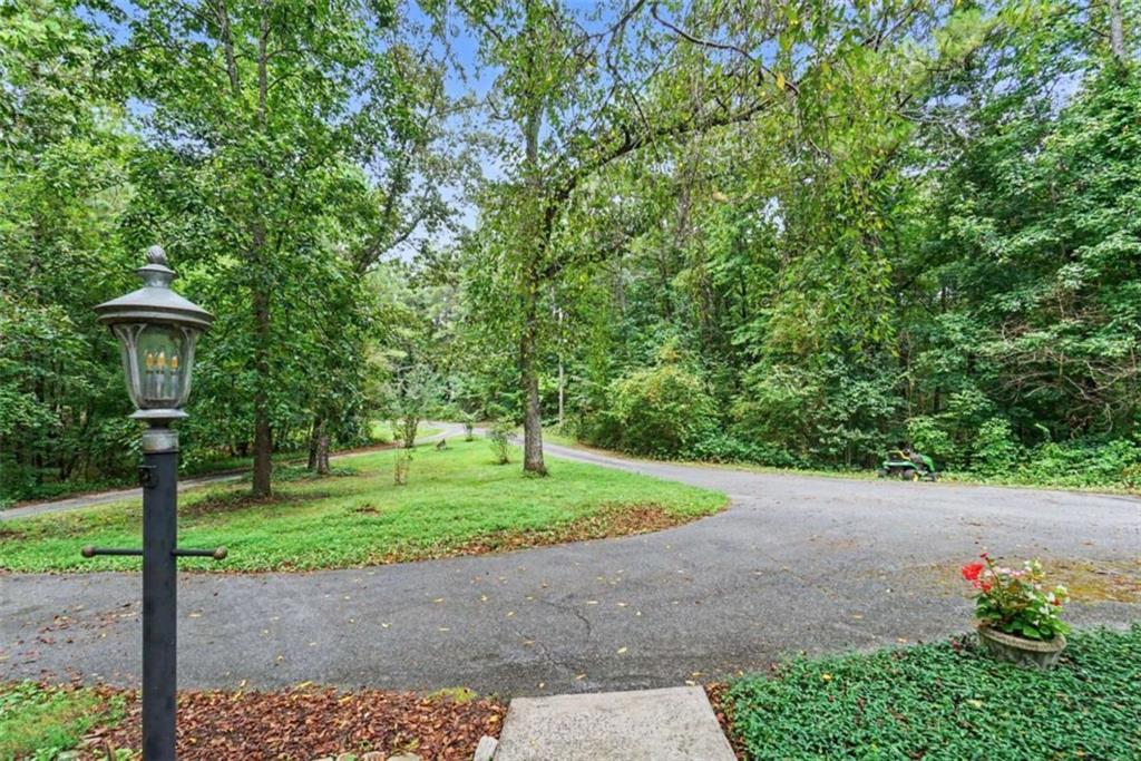 25 Woodall Rd Se