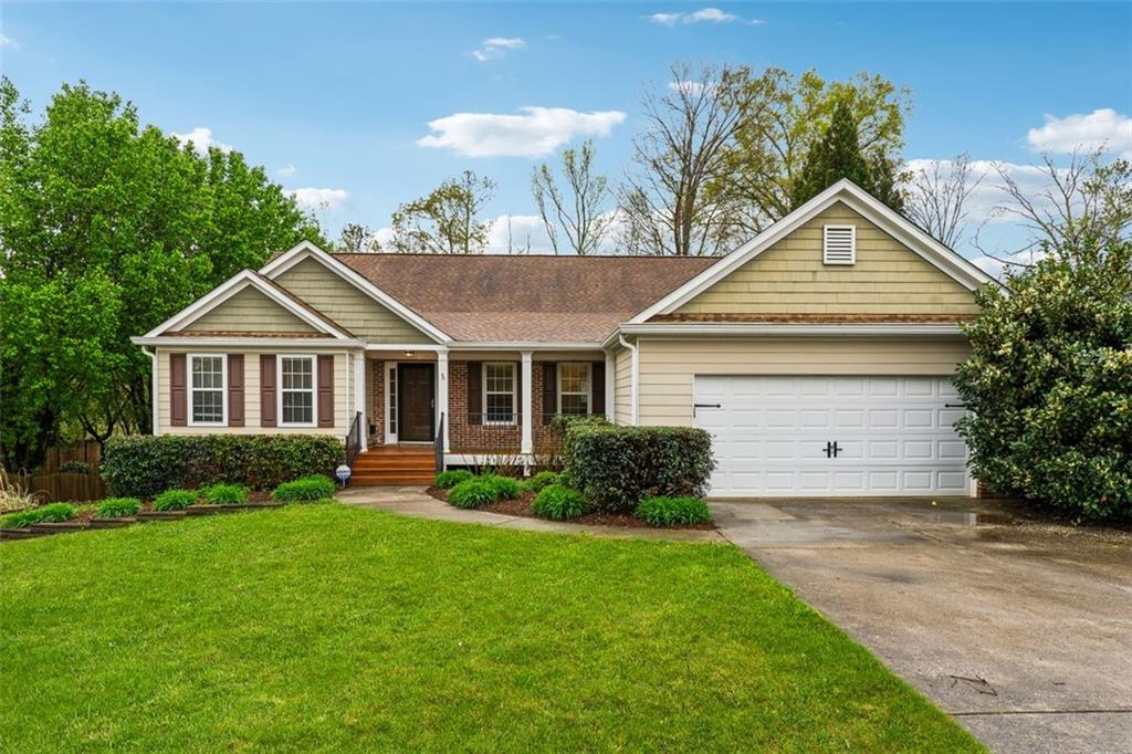392 Beranda Circle, Douglasville, Georgia image 1