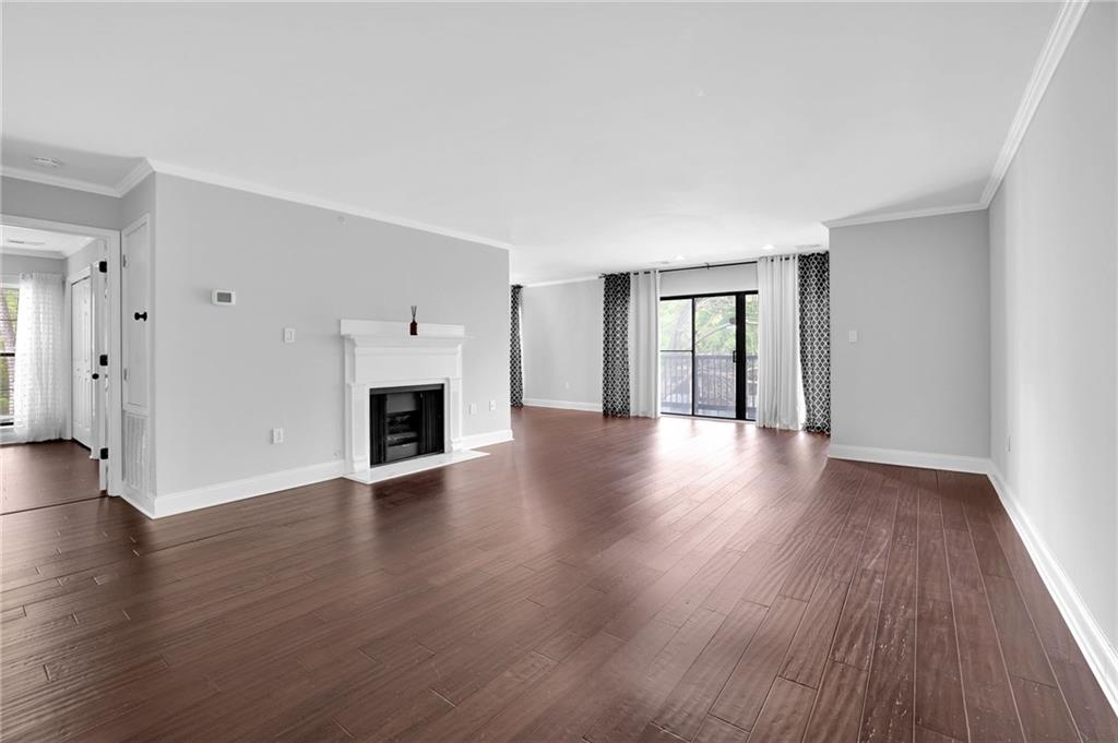 1104 Pine Heights Drive NE