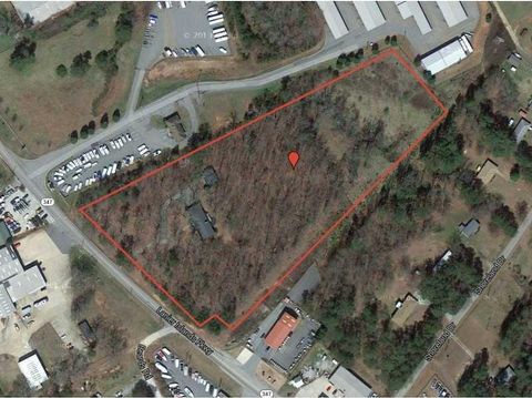 5989 Lanier Islands Parkway Buford GA 30518