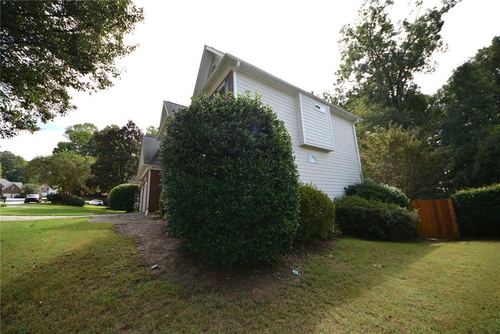 3748 Hickory Manor Drive