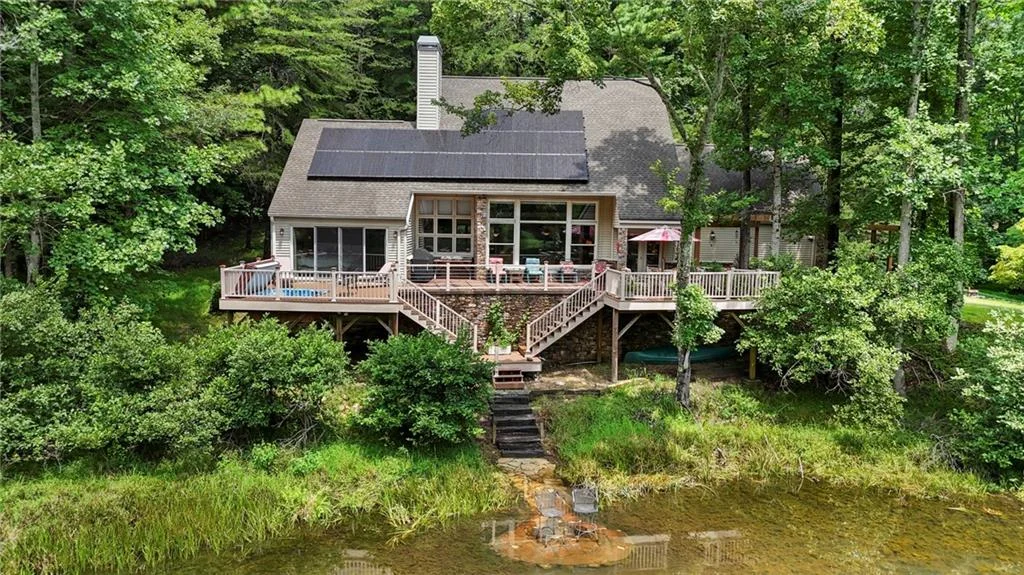 144 Indian Beach Trail