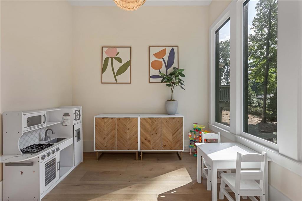 Sexton Woods - Residential