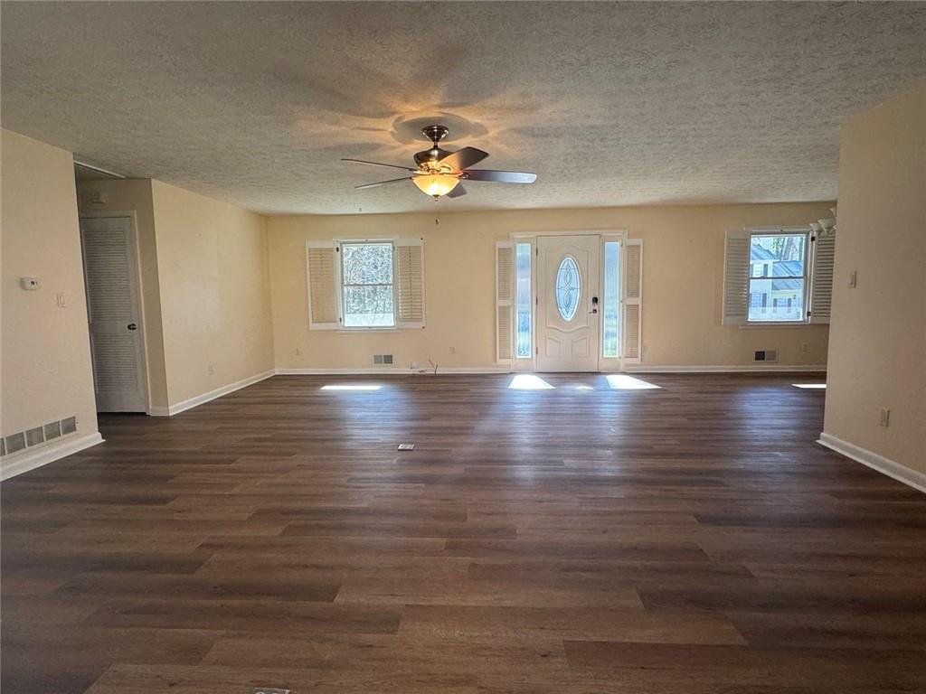 370 Merrydale Drive SW