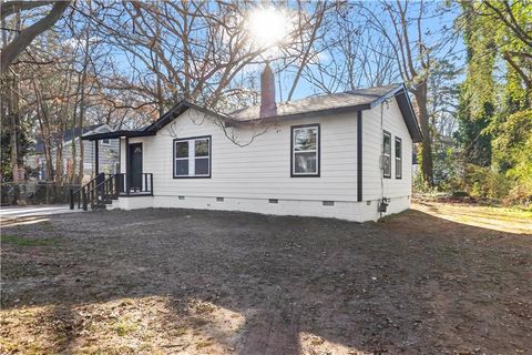 A home in Forest Park