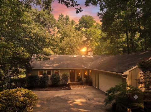 Homes For Sale - 100 Kings Mill Court<br/> Roswell, GA 30075