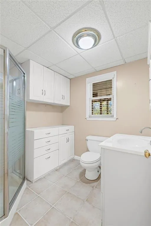 Marietta, Georgia 30062, United States, 5 Bedrooms Bedrooms, ,4 BathroomsBathrooms,Residential,Active,240464