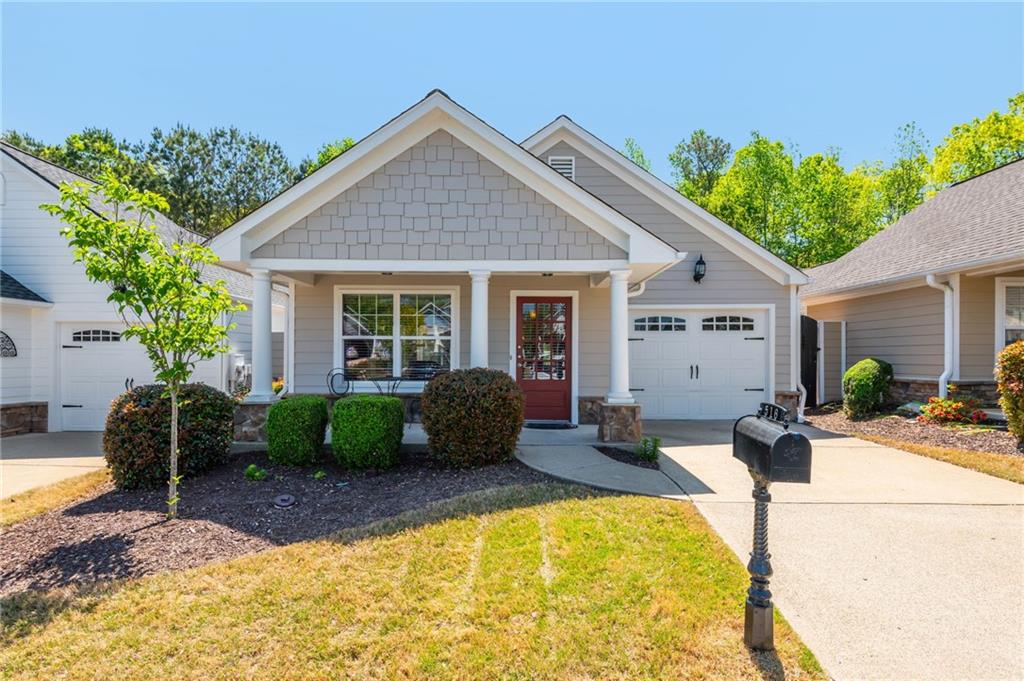 516 Arden Close, Woodstock, Georgia image 1