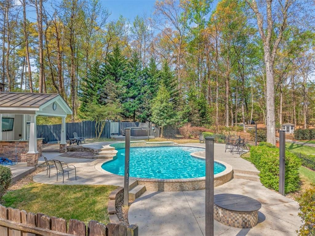 627 Rock Springs Road