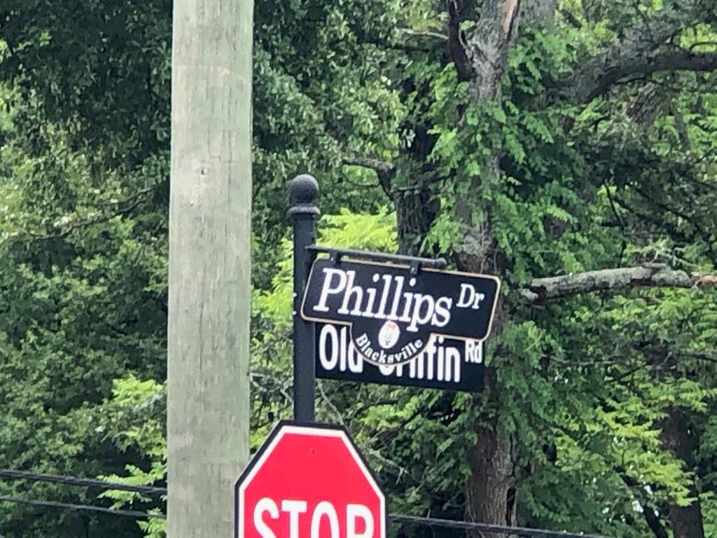 119 Old Griffin Road