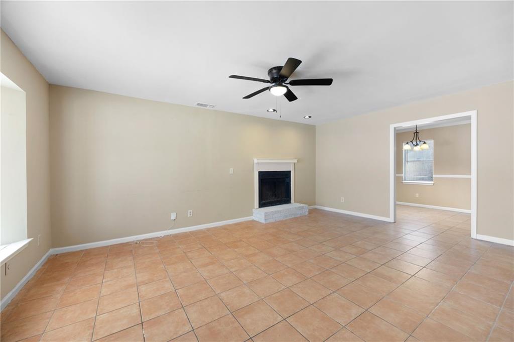 2898 Lakemont Drive, Marietta, Georgia image 3